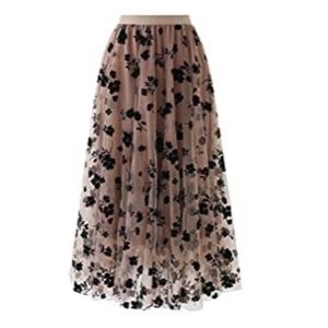 Chicwish skirt brown and black flowers